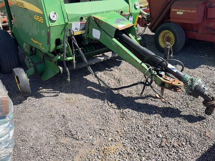 john-deere-468-image-3