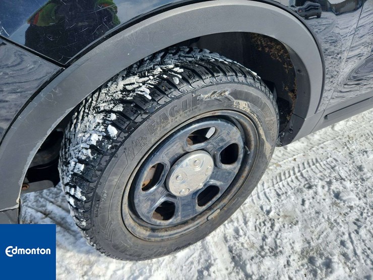 2018-ford-explorer-image-10