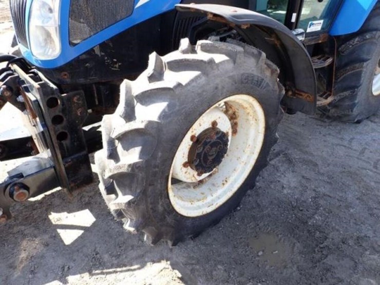 2014-new-holland-t4.75-image-39