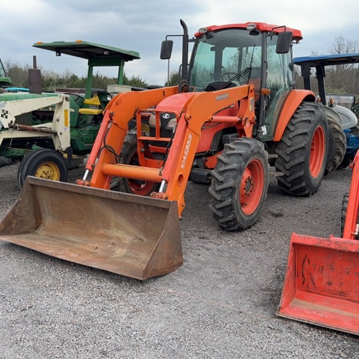 KUBOTA M8540