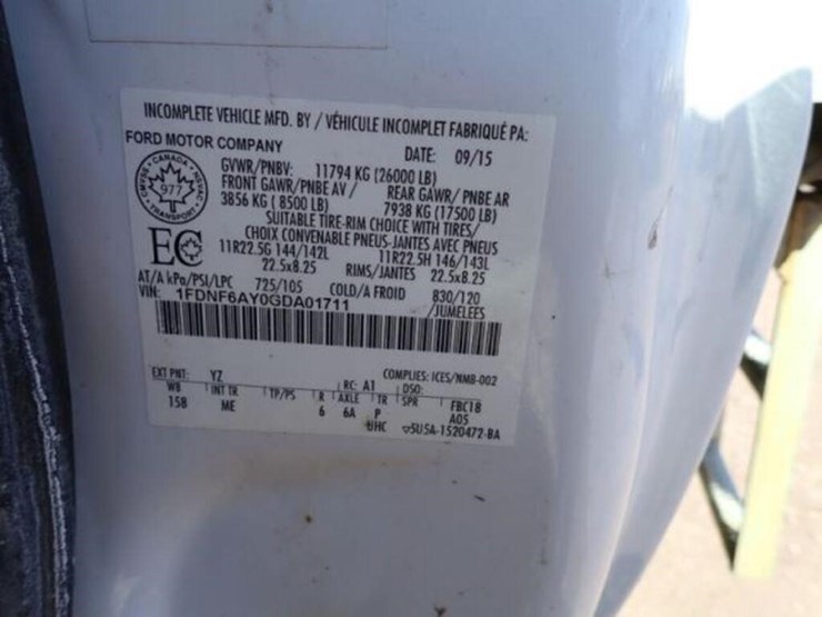 2016-ford-f650-image-8