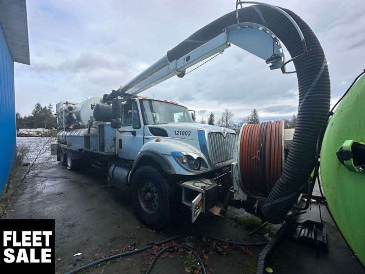 2011-international-workstar-7500-image-4