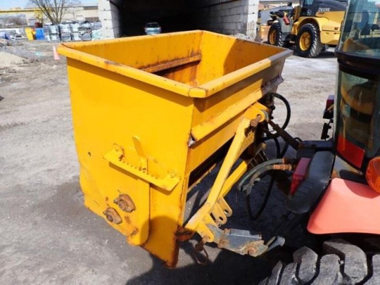 2017-kubota-b2650hsd-image-43