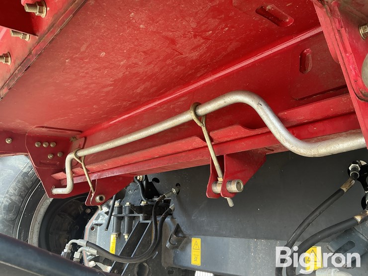 2019-case-ih-8250-image-16