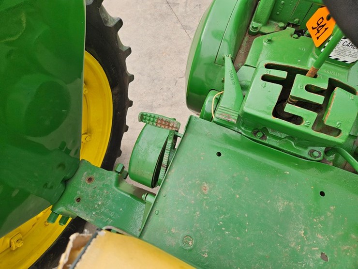 1950-john-deere-model-a-image-27
