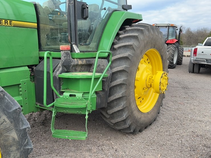 john-deere-8300-image-14