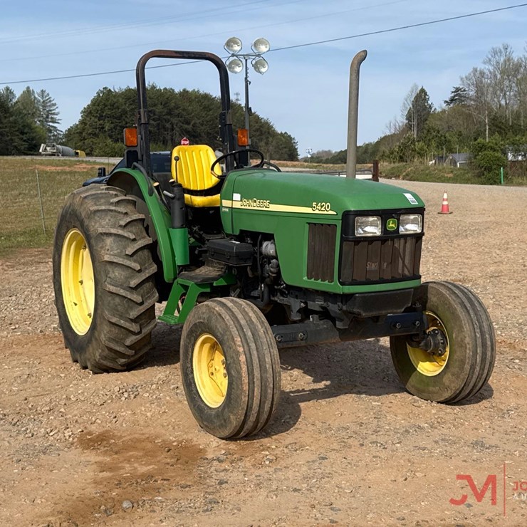 JOHN DEERE 5420