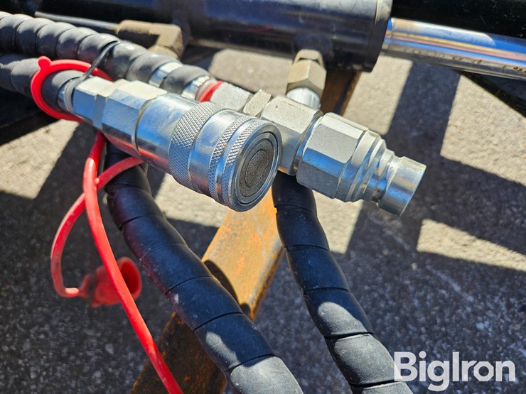 2026-massey-ferguson-730-image-14