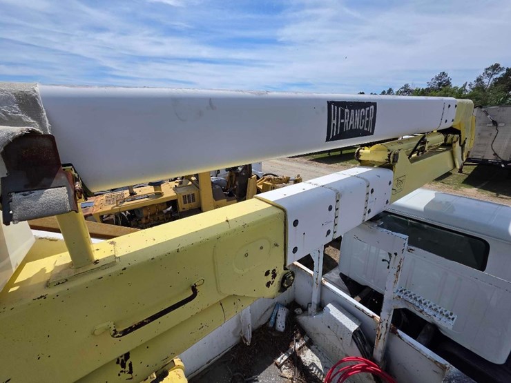 2001-international-4900-image-9