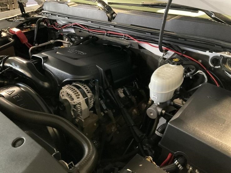 2008-chevrolet-silverado-3500hd-image-15