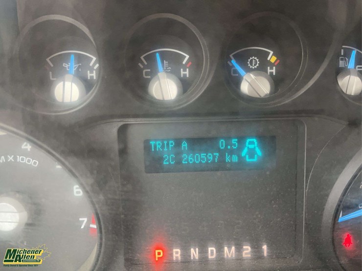 2011-ford-f250-image-22