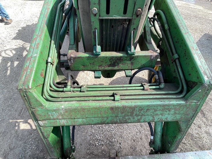 2010-john-deere-2010-image-31