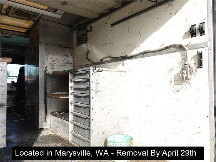 2008-freightliner-mt45-image-7