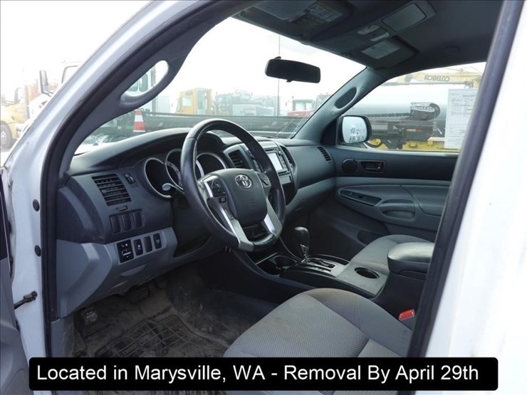 2014-toyota-tacoma-image-5