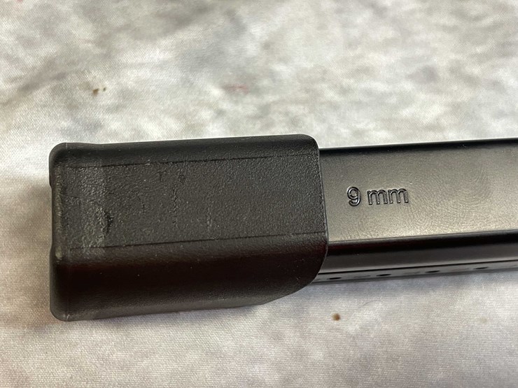 #10065-•-smith-&-wesson-respomse,-9mm-luger-semi-auto-rifle,-sn:-rsp9929-image-17