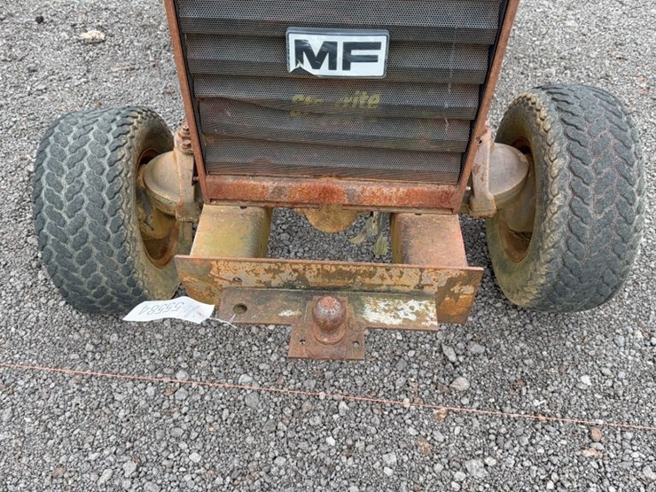 massey-ferguson-1010-image-4