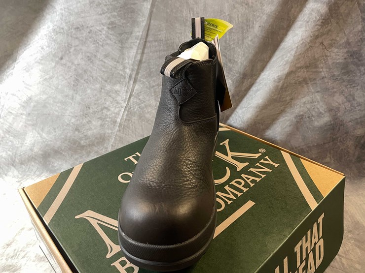 #10129-•-muck-boot-company-chore-farm-leather-boot-image-3