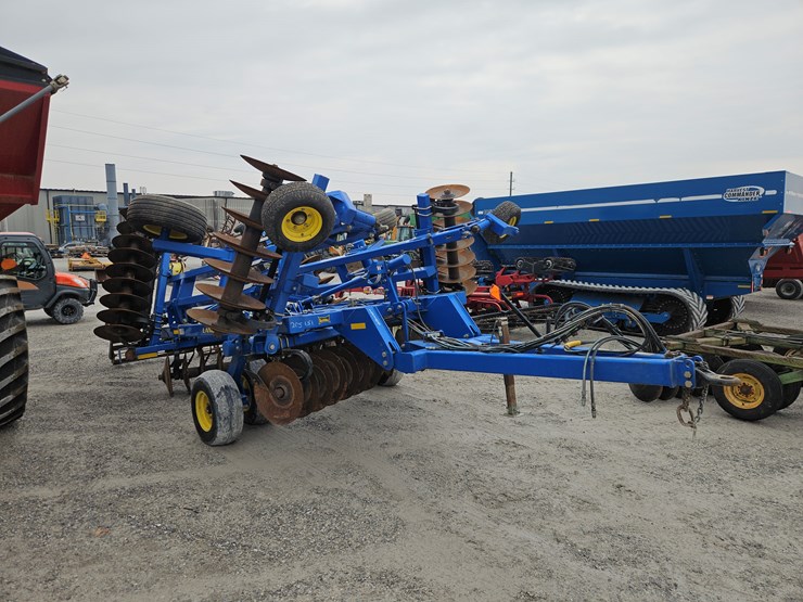 2014-landoll-6230-21-image-17