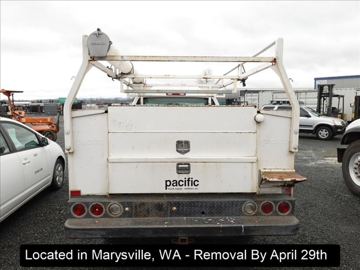 2006-gmc-2500-image-15