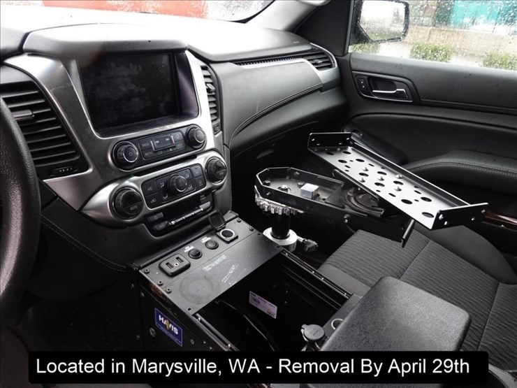 2018-chevrolet-tahoe-image-8