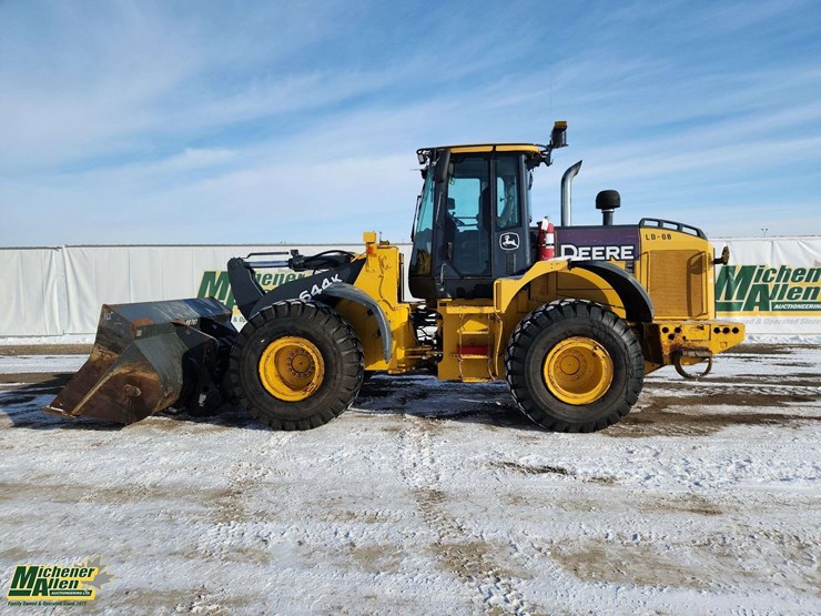 2015-deere-644k-image-6