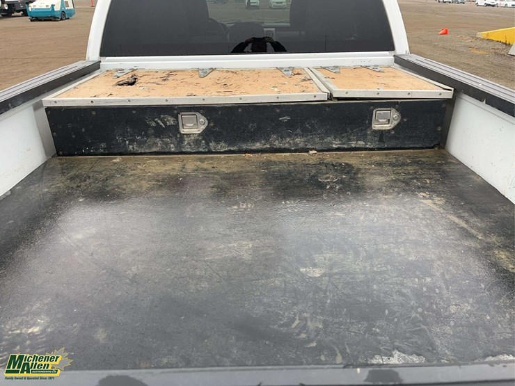 2013-ford-f150-image-16