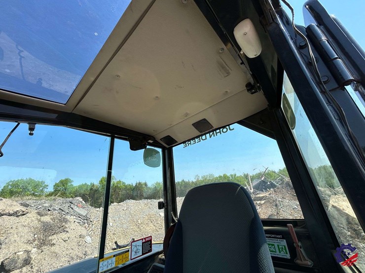 2021-deere-60g-image-52