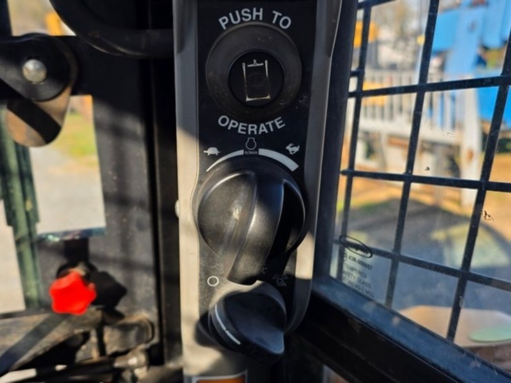 2021-case-tv450b-image-58