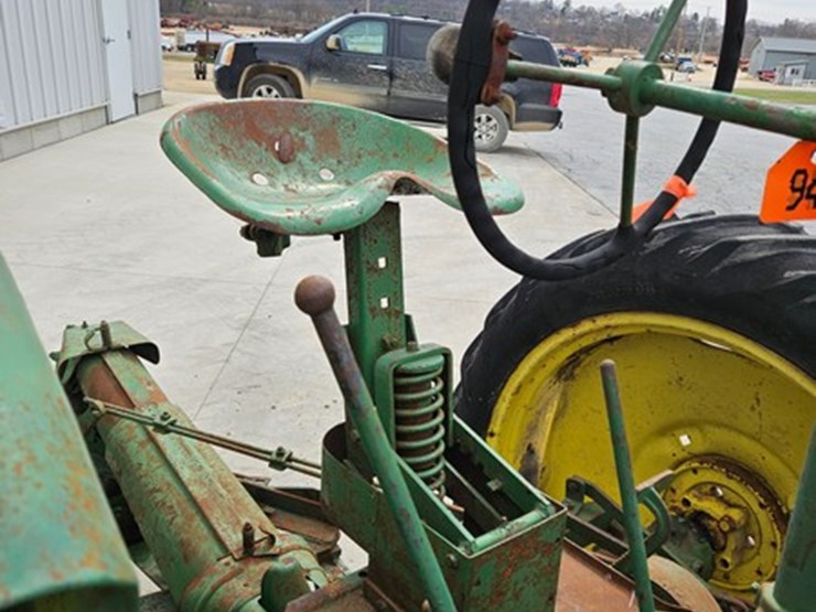 john-deere-model-b-image-20