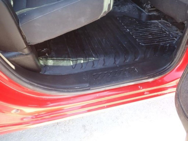 2022-chevrolet-2500hd-image-52