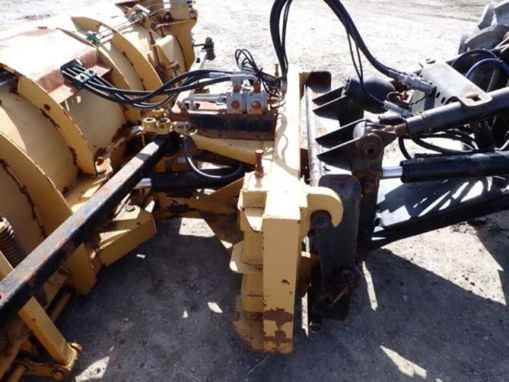 2014-new-holland-t4.75-image-29