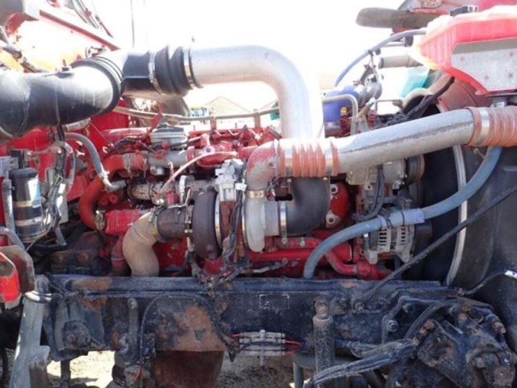 2014-peterbilt-389-image-33