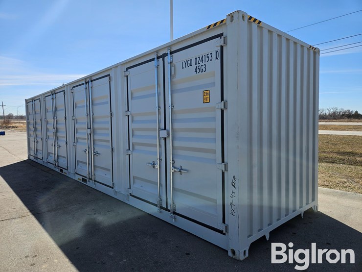 2025-massey-ferguson-730-image-3