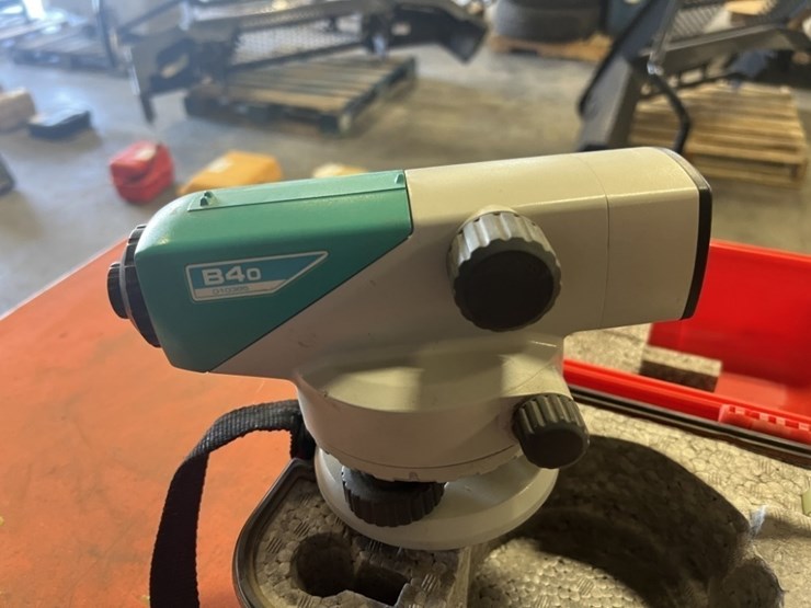 sokkia-b40-automatic-laser-level-image-3