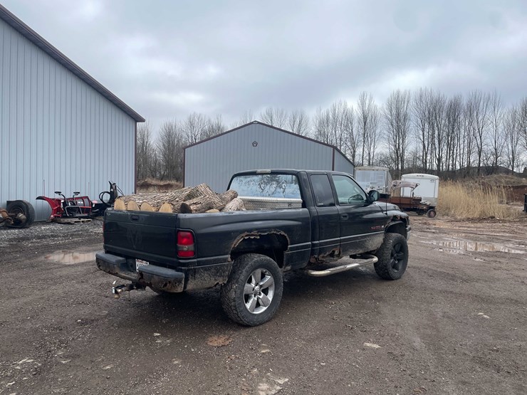 #204-•-1998-dodge-ram-truck-(has-wi-title)-(denmark,-wi)-image-5