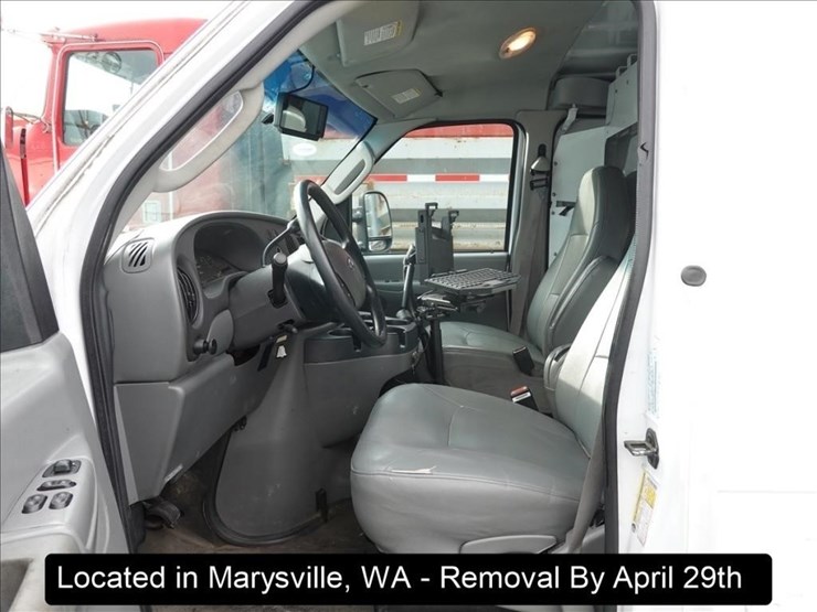 2007-ford-e250-image-3