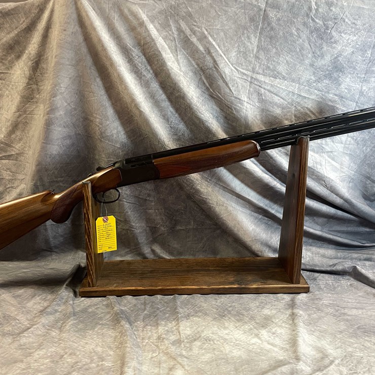 #10083 • Cz Canvasback, 12 Ga. Bolt Action Shotgun, SN: 1157370