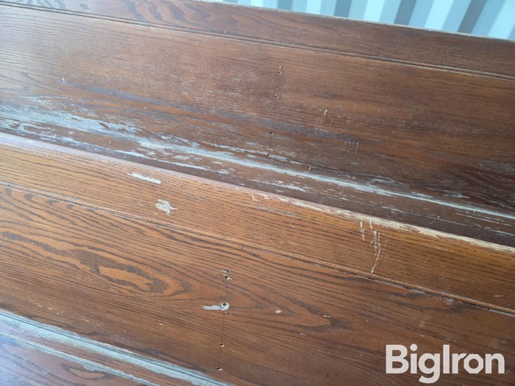 church-pews-image-11