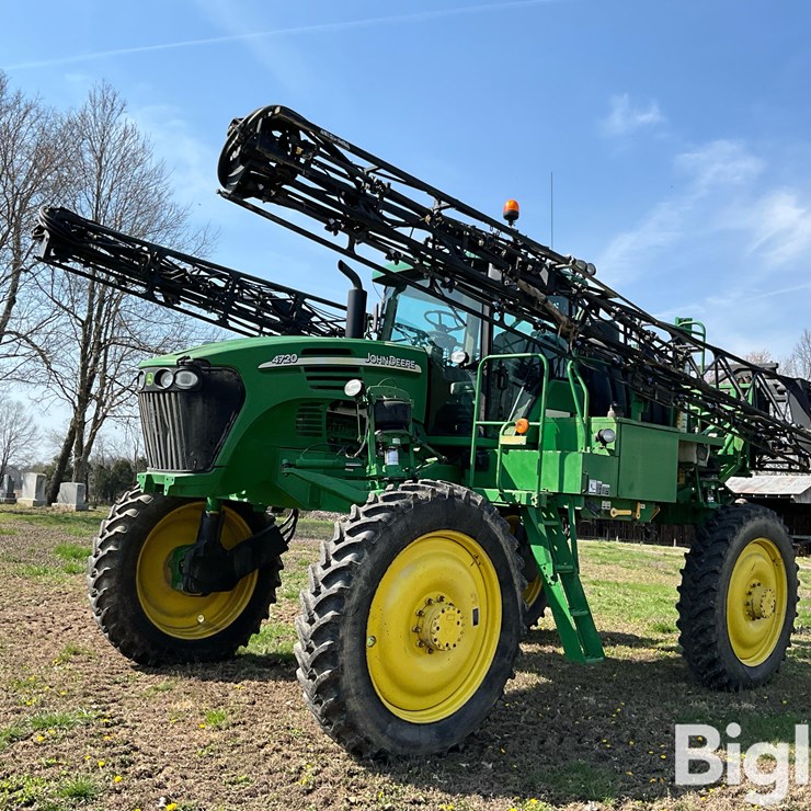 2005 JOHN DEERE 4720