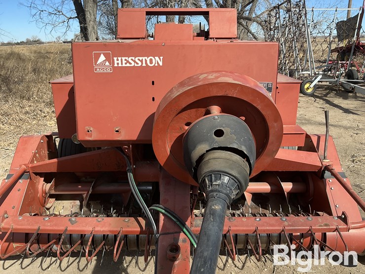 1993-hesston-4590-image-11
