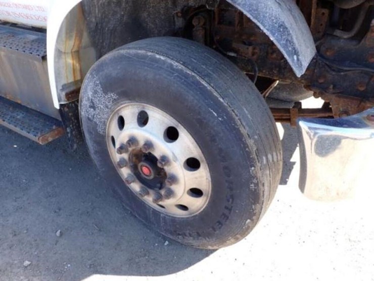 2017-ford-f750-image-33