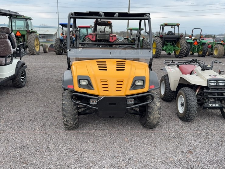 2012-cub-cadet-volunteer-image-2