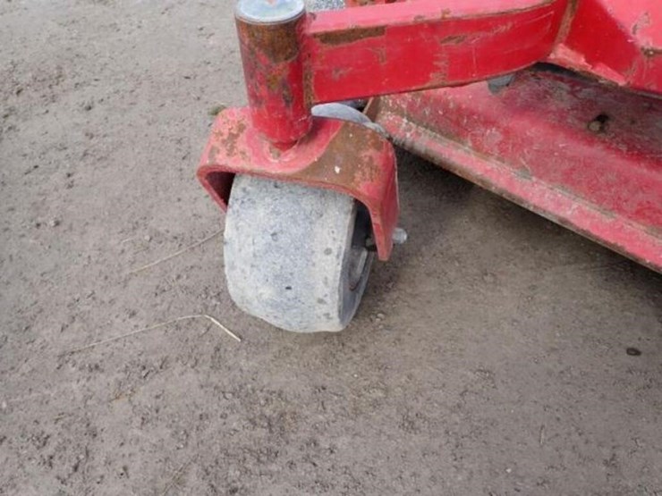 2017-toro-z-master-3000-series-zero-turn-mower-749-image-16