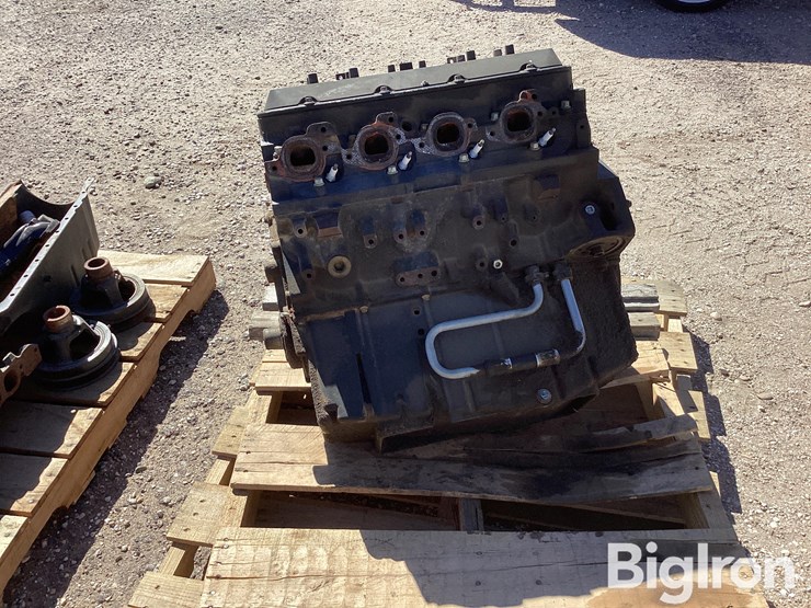 chevrolet-496-image-4