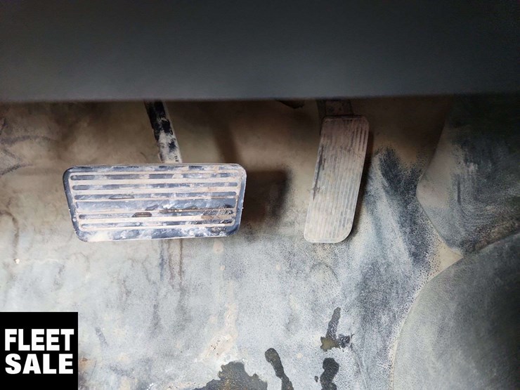 2014-chevrolet-silverado-1500-image-24