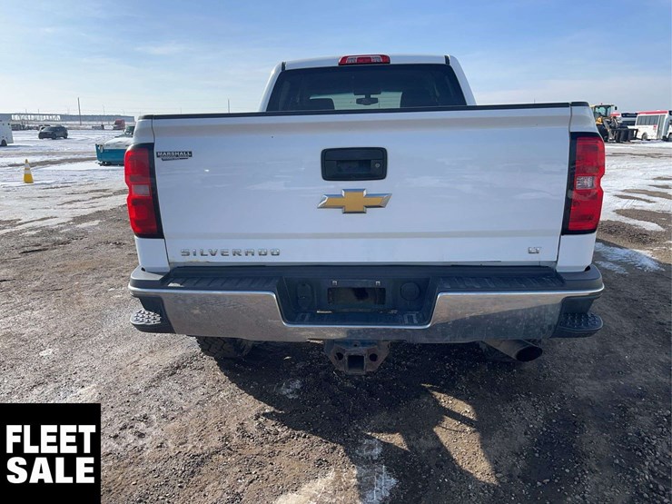 2015-chevrolet-silverado-2500hd-image-7