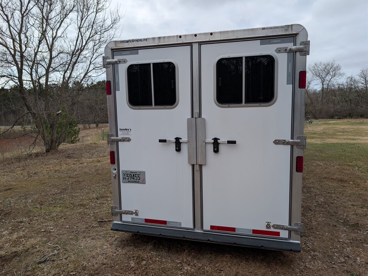 #282-•-2015-featherlite-29'-aluminum-gooseneck-horse-trailer-(wi-title)-(ridgeland,-wi)-image-27