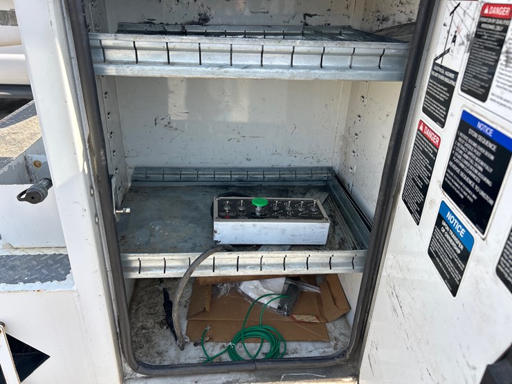 2013-ford-f450-image-8