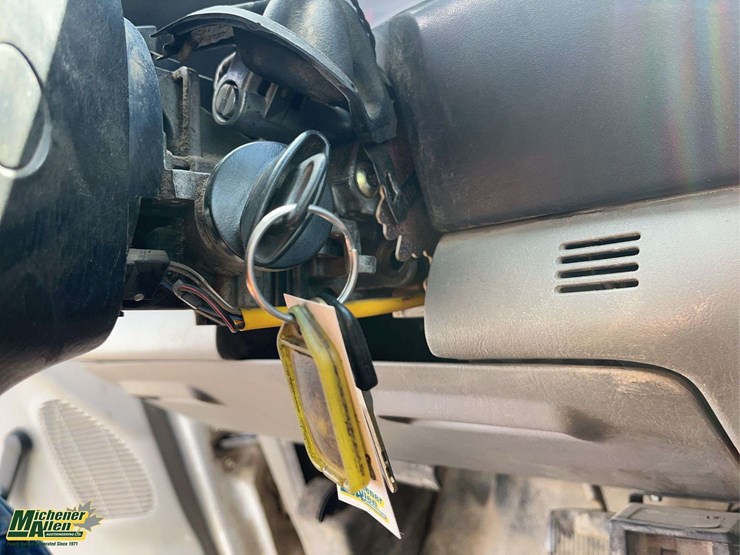 2006-ford-f450-image-17