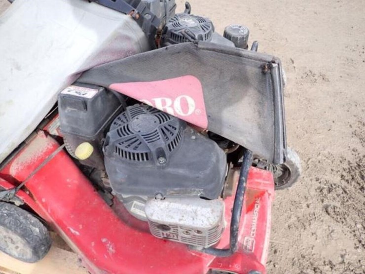 qty-of-(2)-toro-commercial-24-in.-push-mower(s)-image-8